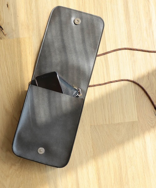 BEAMS LIGHTS（ビームスライツ）の「BEAMS LIGHTS / マイクロファイバー ロープサコッシュ（ショルダーバッグ・メンズ・ブラウン系その他2/ブラック/ブラウン・ONE SIZE）」の18枚目の写真