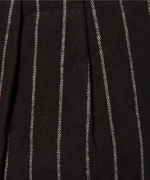 Heather（ヘザー）の「ピンストコクーンスカート　555159（スカート・レディース・ブラック×ホワイト/グリーン系その他/レッド系その他・MEDIUM/SMALL）」の18枚目の写真