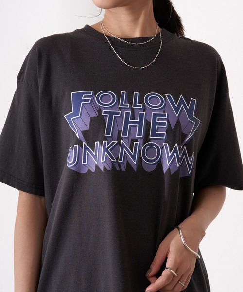 LOUNGEDRESS(ラウンジドレス)の「FOLLOW Tシャツ(Tシャツ/カットソー・レディース・ブラック/オフホワイト・FREE)」の9枚目の写真