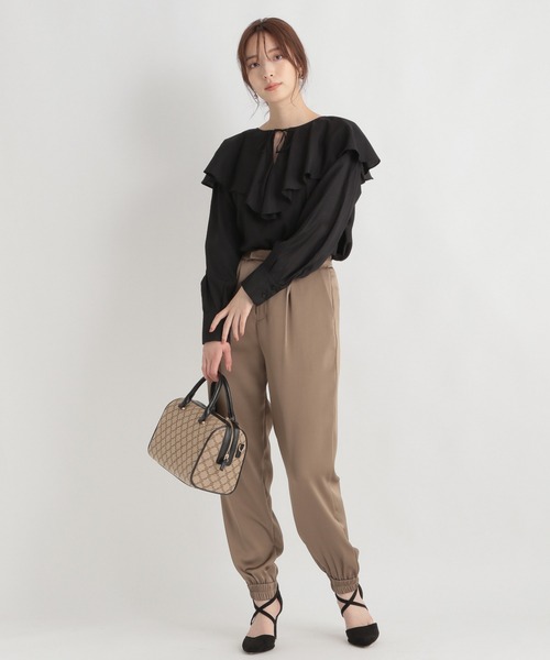 Andemiu(アンデミュウ)の「スクエアボストンバッグ217755(ボストンバッグ・レディース・ブラウン/マルチ/その他/ベージュ/ネイビー・FREE)」の12枚目の写真