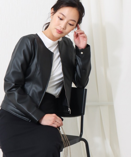 libelle more(リベル モア)の「フェイクレザー ノーカラージャケット(ノーカラージャケット・レディース・ブラック/ベージュ/アイボリー・M/L)」の16枚目の写真