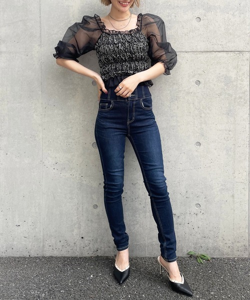 SPIRALGIRL（スパイラルガール）の「レオパード柄シャーリングチュールトップス（Tシャツ/カットソー・レディース・ブラック/オフホワイト・FREE）」の3枚目の写真