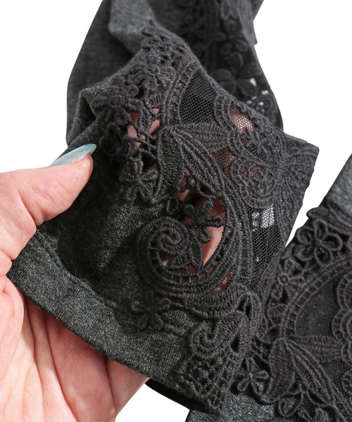 iS ScoLar（イズスカラー）の「蝶オリジナル裾レースレギンス（レギンス/スパッツ・レディース・ブラック/チャコールグレー・M）」の3枚目の写真