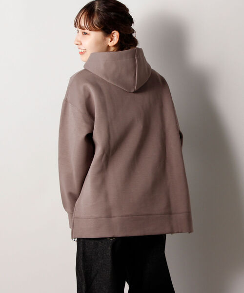 fredy emue（フレディエミュ）の「ダンボールニット フーディ（パーカー・レディース・パープル/ブラウン/アイボリー/グレイッシュブルー・38）」の16枚目の写真