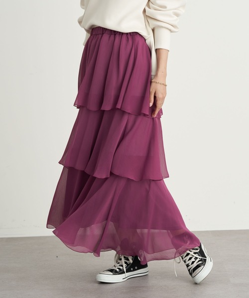 earth music&ecology(アースミュージックアンドエコロジー)の「フリルティアードスカート *(スカート・レディース・ブラック/パープル/ドット・FREE)」の1枚目の写真