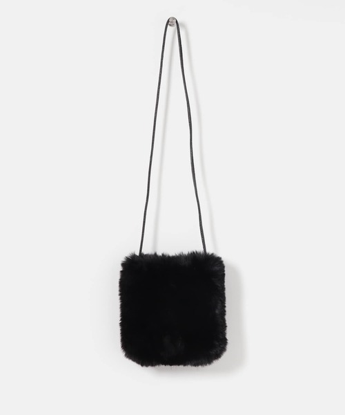 SENSE OF PLACE by URBAN RESEARCH（センスオブプレイスバイアーバンリサーチ）の「ボリュームエコファーミニショルダーバッグ（ショルダーバッグ・レディース・ライトブルー/ブラック/ベージュ/ブラウン・ONE）」の10枚目の写真