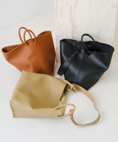 Bab(バブ)の「【WEB限定】2WAYエコレザーバッグ(トートバッグ・レディース・ブラック/オリーブ/キャメル・ONESIZE)」の10枚目の写真