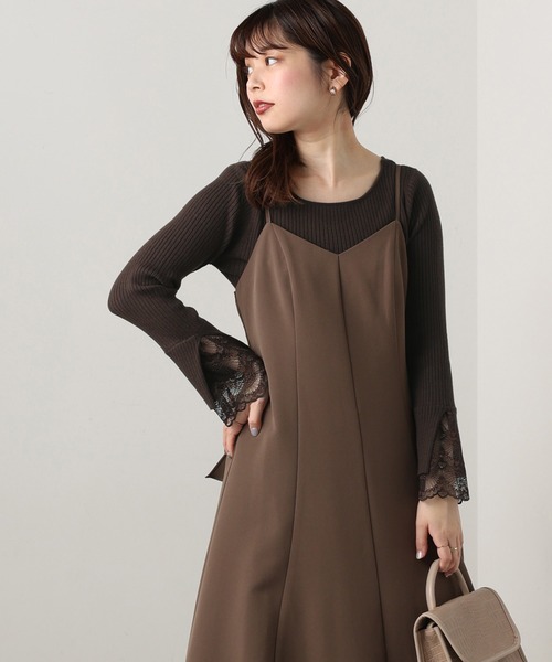 natural couture(ナチュラルクチュール)の「【WEB限定・大好評リバイバルアイテム】前後2WAY袖口レースリブニット(ニット/セーター・レディース・ネイビー/ブラウン/ブラック/アイボリー・FREE)」の12枚目の写真