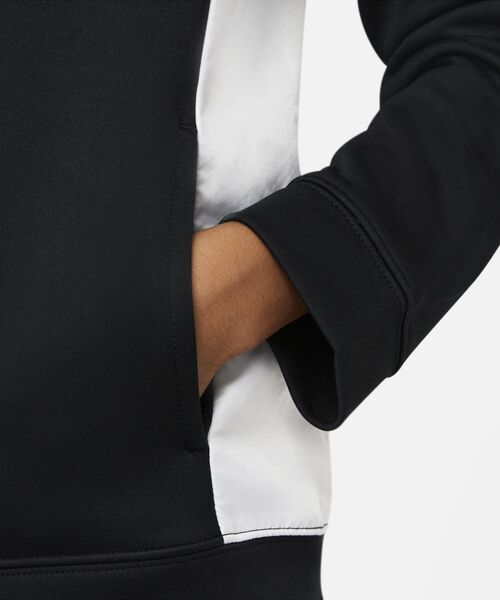 NIKE（ナイキ）の「ナイキ スポーツウェア ジュニアトラックスーツ / 上下セットアップ / Nike Sportswear Big Kids' Tracksuit ＜XS-XL 展開＞（セットアップ・キッズ・ブラック/ブラック系その他2/ネイビー・S/M/L/XL/XS）」の8枚目の写真