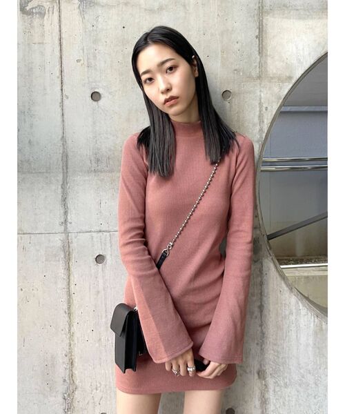 EMODA（エモダ）の「ハイネックリブミニワンピース（ワンピース・レディース・グレー/ブラック/ピンク/ブルー・FREE）」の12枚目の写真