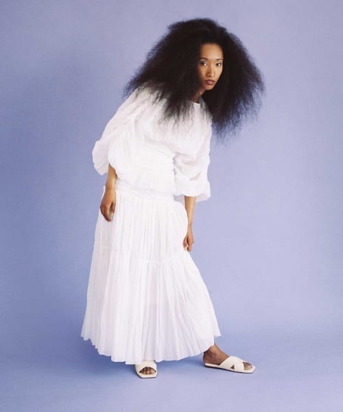 iI（アイ）の「iI　shirring blouse（シャツ/ブラウス・レディース・ブラック/ダークブラウン/オフホワイト・ONE）」の5枚目の写真