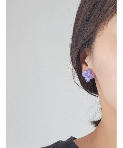 tone(トーン)の「【Tresor】グラデーション紫陽花ピアス(MA)(ピアス(両耳用)・レディース・ブルー/ブルー系その他/ブルー系その他2/ブルー系その他3・FREE)」の14枚目の写真