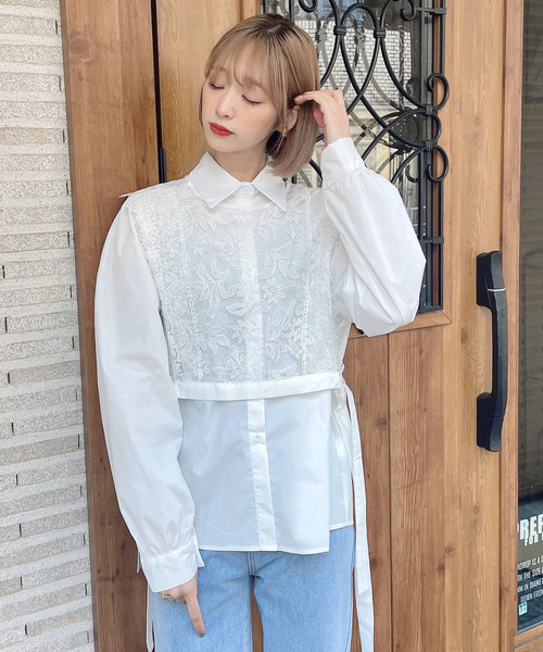 Voyage titty&Co.PETIT（ボヤージュティティアンドコープチ）の「【Voyage titty&Co.】レースベスト付きビックシャツ（シャツ/ブラウス・レディース・ホワイト・FREE）」の7枚目の写真