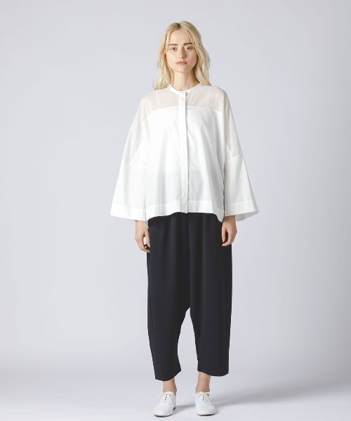 mizuiroind（ミズイロインド）の「mizuiro ind シアーボイルミックススタンドカラーワイドシャツ（シャツ/ブラウス・レディース・ブラック/ネイビー/オフホワイト・FREE）」の7枚目の写真