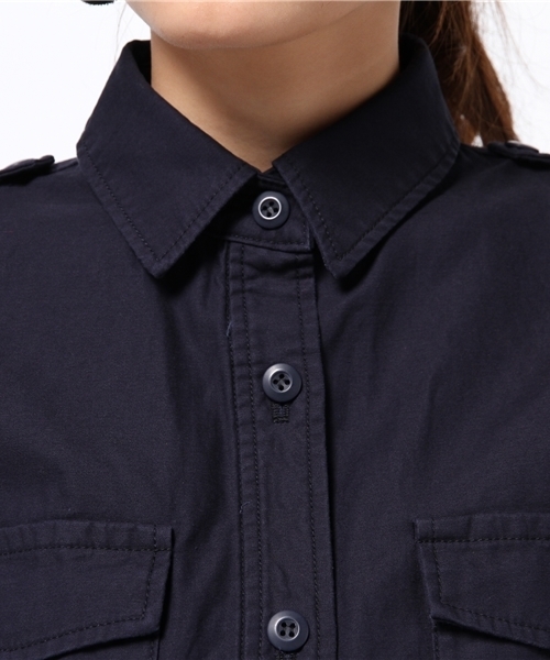 A part by（アパートバイ）の「BサテンミリタリーシャツL/S　　558136（シャツ/ブラウス・レディース・カーキ/ネイビー・MEDIUM/LARGE）」の6枚目の写真