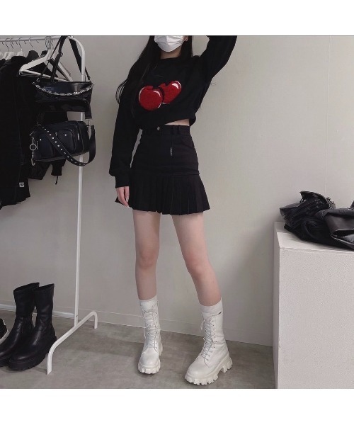 KIRSH（キルシー）の「KIRSH BIG CHERRY BOUCLE CROP SWEAT LS/キルシービッグチェリー ブークレ クロップ スウェットシャツ（スウェット・レディース・ブラック/ピンク/アイボリー・ONE SIZE）」の22枚目の写真