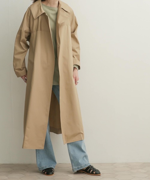 mizuiroind（ミズイロインド）の「mizuiro ind　dolman sleeve trench coat（トレンチコート・レディース・ベージュ/ライトカーキ・ONE）」の2枚目の写真