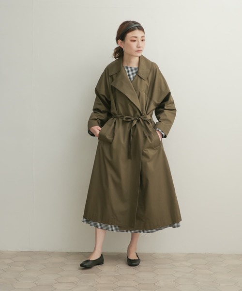mizuiroind（ミズイロインド）の「mizuiro ind　dolman sleeve trench coat（トレンチコート・レディース・ベージュ/ライトカーキ・ONE）」の12枚目の写真