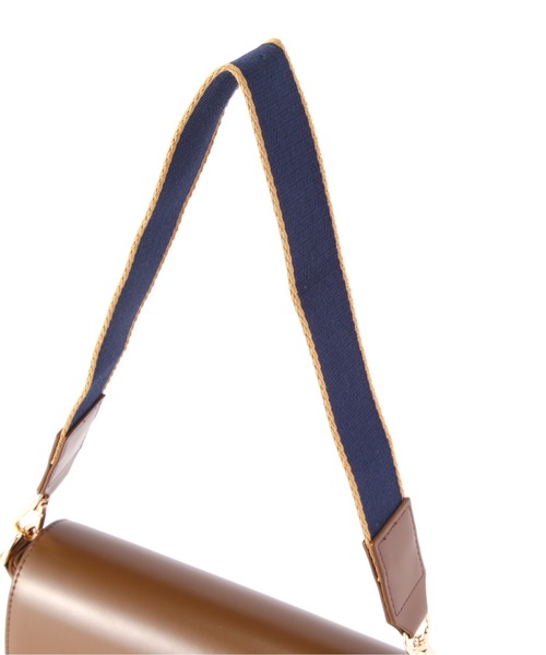 FREE'S MART（フリーズマート）の「◆レトロフラップショルダーバッグ（ショルダーバッグ・レディース・ホワイト/ブラック/ブラウン・ﾌﾘ-）」の7枚目の写真