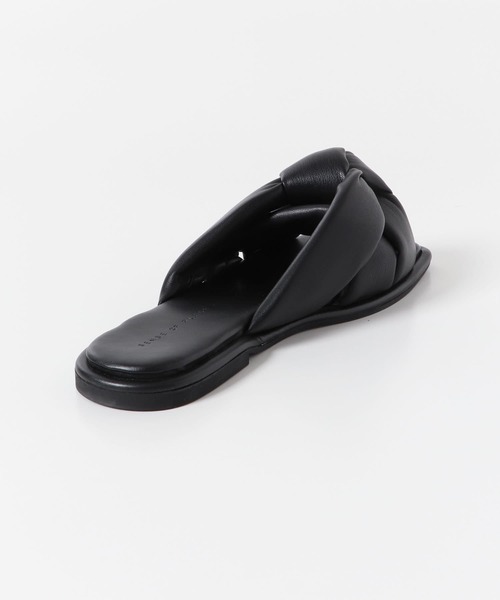 SENSE OF PLACE by URBAN RESEARCH（センスオブプレイスバイアーバンリサーチ）の「フラットパフサンダル（サンダル・レディース・ブラック/アイボリー・SMALL/MEDIUM/LARGE）」の6枚目の写真