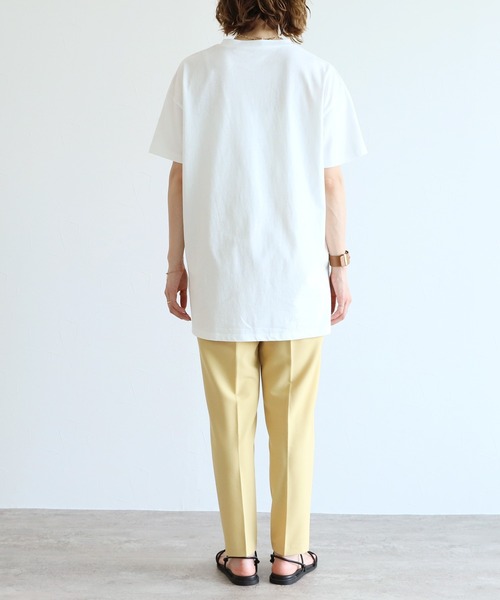 reca(レカ)の「アーチロゴプリントBIG Tシャツ(Tシャツ/カットソー・レディース・オフホワイト/ホワイト系その他/ブラック/チャコール/グリーン系その他/グレイッシュベージュ/ホワイト系その他2・FREE)」の11枚目の写真