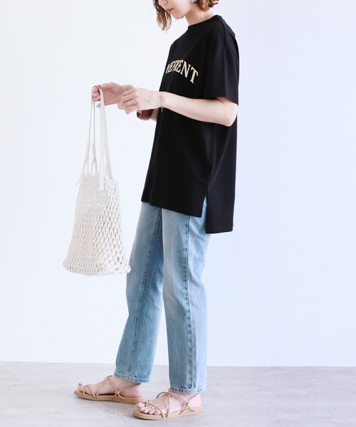 reca(レカ)の「アーチロゴプリントBIG Tシャツ(Tシャツ/カットソー・レディース・オフホワイト/ホワイト系その他/ブラック/チャコール/グリーン系その他/グレイッシュベージュ/ホワイト系その他2・FREE)」の22枚目の写真