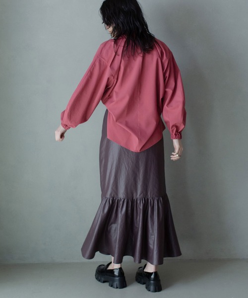 MARECHAL TERRE(マルシャルテル)の「タックブラウス(シャツ/ブラウス・レディース・ホワイト/ブラック/ピンク/ブルー・MEDIUM)」の7枚目の写真