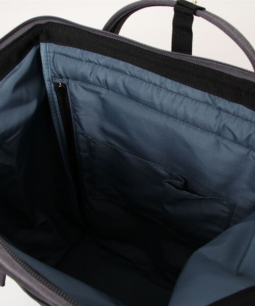 anello(アネロ)の「anello GRANDE / SPS がばっと開く 口金 バックパック / GU-B3013(バックパック/リュック・レディース・ライトグレー/その他/グレー系その他/ブルー系その他/ネイビー/ブラック/グレー/ベージュ/マスタード/ピンク/ブラック系その他・ONESIZE)」の17枚目の写真