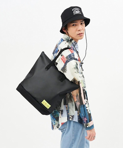 Manhattan Portage（マンハッタンポーテージ）の「Marine Park Flatlands Tote Matte Vinyl 2022（トートバッグ・メンズ・ブラック・MEDIUM）」の12枚目の写真