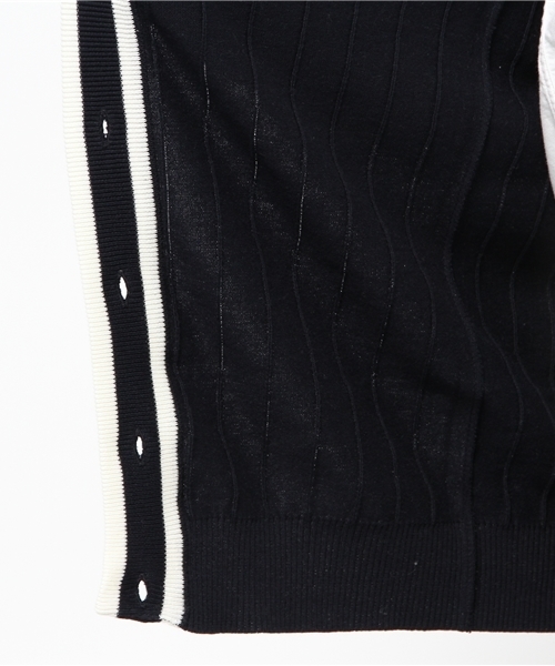 La TOTALITE(ラトータリテ)の「ライン V カーディガン。(ニット/セーター・レディース・ネイビー/ホワイト・FREE)」の10枚目の写真