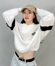 【ムラサキスポーツ別注】VANS/バンズ ビッグシルエット/オーバーサイズ/ショート丈カラーブロックロゴパーカー 122K3030323