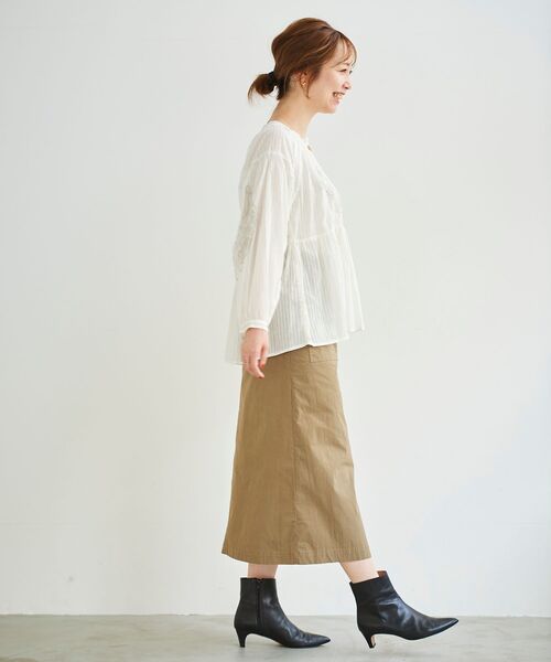 le.coeur blanc(ルクールブラン)の「ドビーエンブロイダリーブラウス(シャツ/ブラウス・レディース・ブラック/オフホワイト・38)」の15枚目の写真