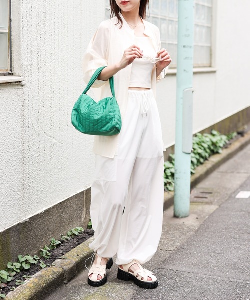 COLONY 2139(コロニートゥーワンスリーナイン)の「ナイロンパラシュートパンツ(その他パンツ・レディース・ネイビー/オフホワイト/ピンク・FREE)」の4枚目の写真