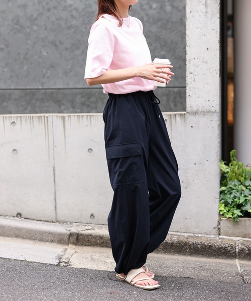 COLONY 2139(コロニートゥーワンスリーナイン)の「ナイロンパラシュートパンツ(その他パンツ・レディース・ネイビー/オフホワイト/ピンク・FREE)」の16枚目の写真