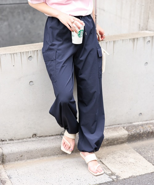 COLONY 2139(コロニートゥーワンスリーナイン)の「ナイロンパラシュートパンツ(その他パンツ・レディース・ネイビー/オフホワイト/ピンク・FREE)」の11枚目の写真