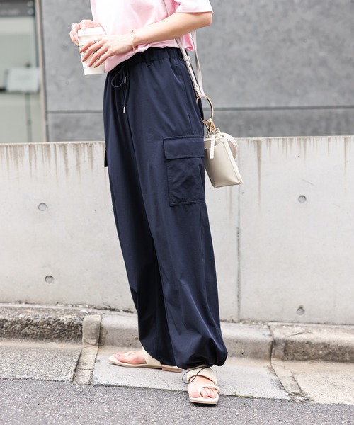 COLONY 2139(コロニートゥーワンスリーナイン)の「ナイロンパラシュートパンツ(その他パンツ・レディース・ネイビー/オフホワイト/ピンク・FREE)」の15枚目の写真