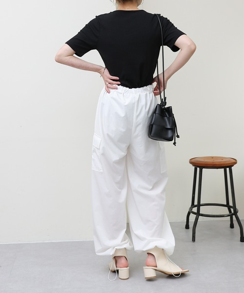 COLONY 2139(コロニートゥーワンスリーナイン)の「ナイロンパラシュートパンツ(その他パンツ・レディース・ネイビー/オフホワイト/ピンク・FREE)」の9枚目の写真