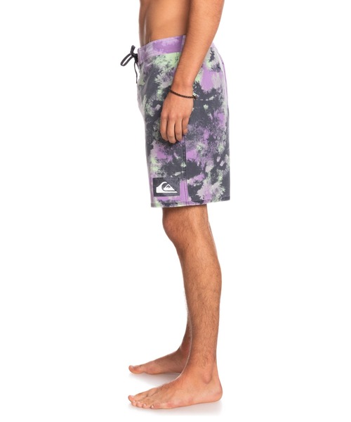 Quiksilver（クイックシルバー）の「SURFSILK ACID WASH 1/クイックシルバーサーフトランクス・ボードショーツ(水着)（水着・メンズ・グリーン・30inch/34inch/29inch/31inch/32inch/36inch/28inch）」の3枚目の写真