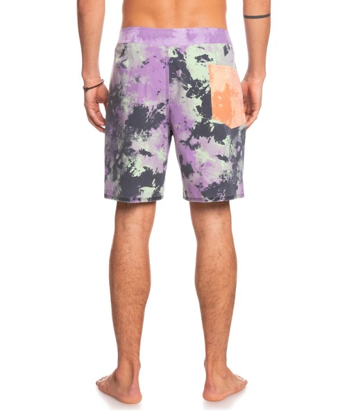 Quiksilver（クイックシルバー）の「SURFSILK ACID WASH 1/クイックシルバーサーフトランクス・ボードショーツ(水着)（水着・メンズ・グリーン・30inch/34inch/29inch/31inch/32inch/36inch/28inch）」の4枚目の写真