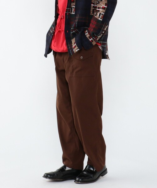 BEAMS PLUS（ビームスプラス）の「BEAMS PLUS / ポリエステル コーデュロイ ブッシュパンツ（カーゴパンツ・メンズ・ブラウン/ネイビー/その他・S/L/M/XL）」の7枚目の写真