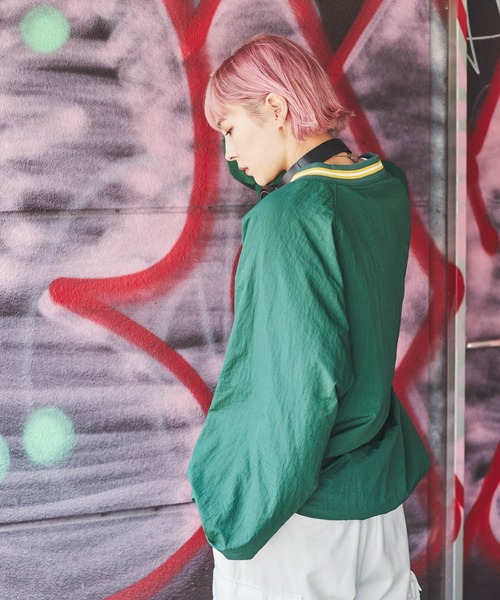 WEGO（ウィゴー）の「∴WEGO/【セットアップ対応商品】別注 NFL ナイロンプルオーバー（ブルゾン・メンズ・ホワイト/ブラック/ダークグリーン/ブルー・MEDIUM/LARGE）」の16枚目の写真