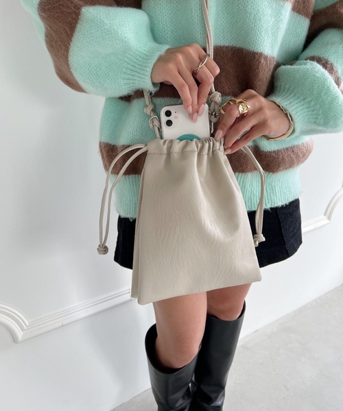 MYMOOD.（マイムード）の「2WAY巾着ミニショルダーバッグ（ショルダーバッグ・レディース・ブラック/アイボリー/ベージュ/シルバー・FREE）」の14枚目の写真