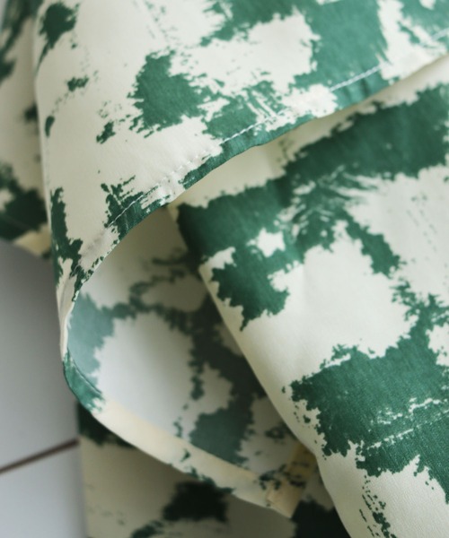 vingtrois（バントロア）の「【vingtrois】ニュアンス柄アシメレイヤードハイネックブラウス（シャツ/ブラウス・レディース・ブラック/グリーン/マスタード・M）」の19枚目の写真