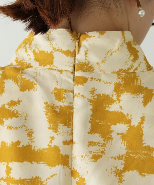 vingtrois（バントロア）の「【vingtrois】ニュアンス柄アシメレイヤードハイネックブラウス（シャツ/ブラウス・レディース・ブラック/グリーン/マスタード・M）」の7枚目の写真