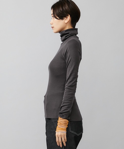 FILL THE BILL(フィルザビル)の「【FILL THE BILL(フィルザビル)】SHEER TURTLE NECK(Tシャツ/カットソー・レディース・ダークブラウン/グレー・1)」の15枚目の写真