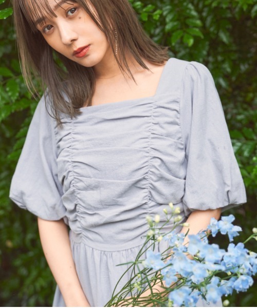 N WITH.（エヌウィズ）の「パフスリーブワンピース（ワンピース・レディース・ベージュ/ブラック/ブルー・FREE）」の9枚目の写真