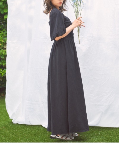 N WITH.（エヌウィズ）の「パフスリーブワンピース（ワンピース・レディース・ベージュ/ブラック/ブルー・FREE）」の11枚目の写真