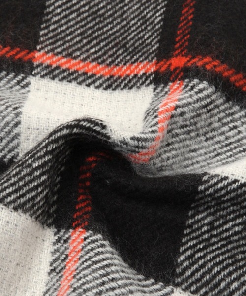 studio CLIP（スタディオクリップ）の「ダブルチェックフリンジストール（ストール/ショール・レディース・ブラック/イエロー/グリーン/オレンジ・FREE）」の15枚目の写真