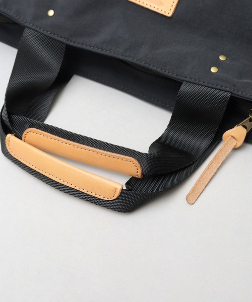 本革レザーパッチ タフタナイロン 2WAY ショルダートートバッグ A4対応（トートバッグ）｜kippis（キッピス）