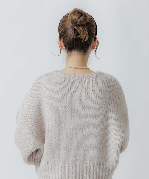 flower(フラワー)の「クリスタルアランニット(ニット/セーター・レディース・グレー/アイボリー・FREE)」の11枚目の写真